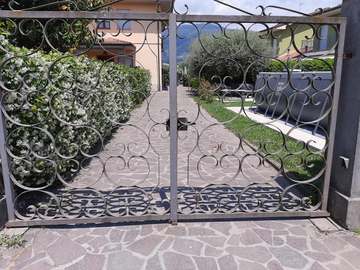 Villa Kevin House Marlia Exterior foto